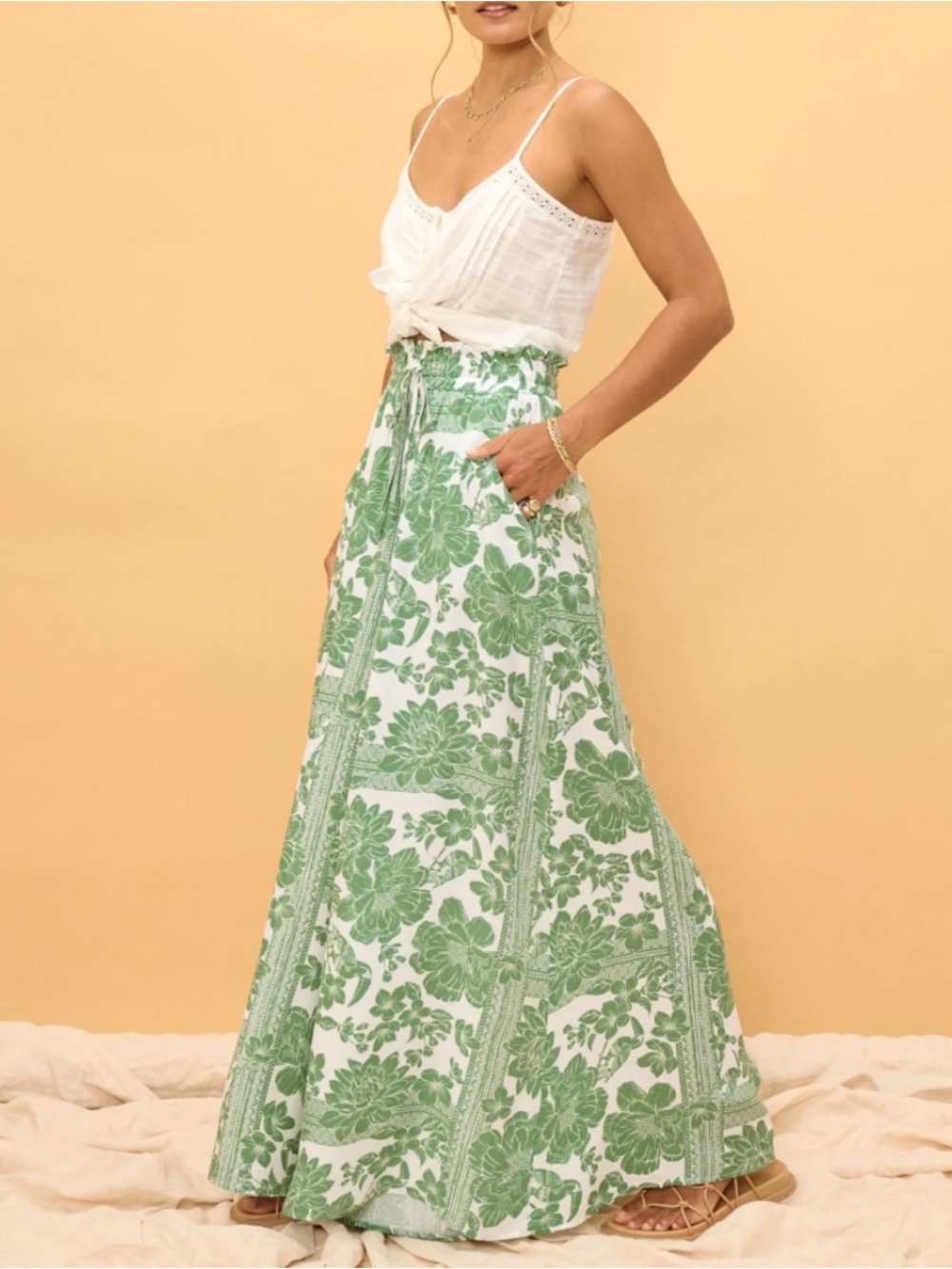 Heychic  Viridiana Green Floral Wide Leg Pants, Sz 4